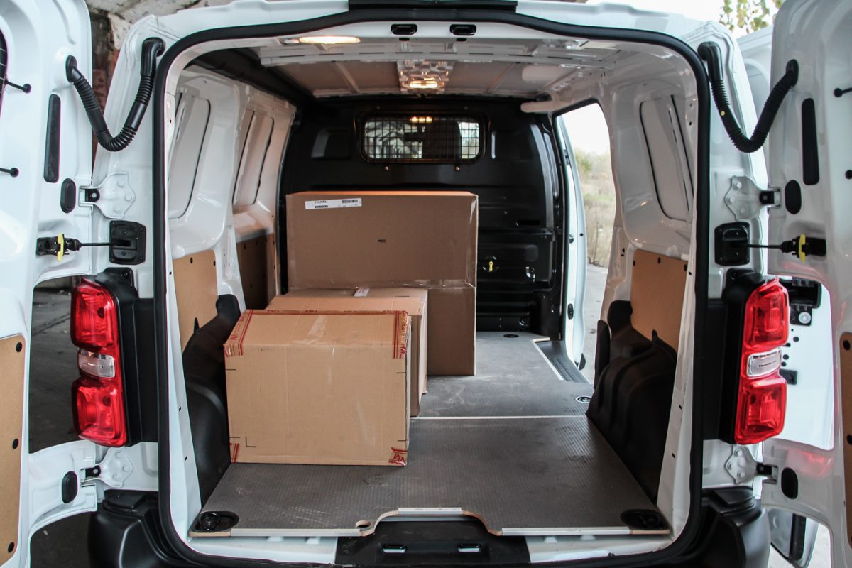 TOYOTA PROACE