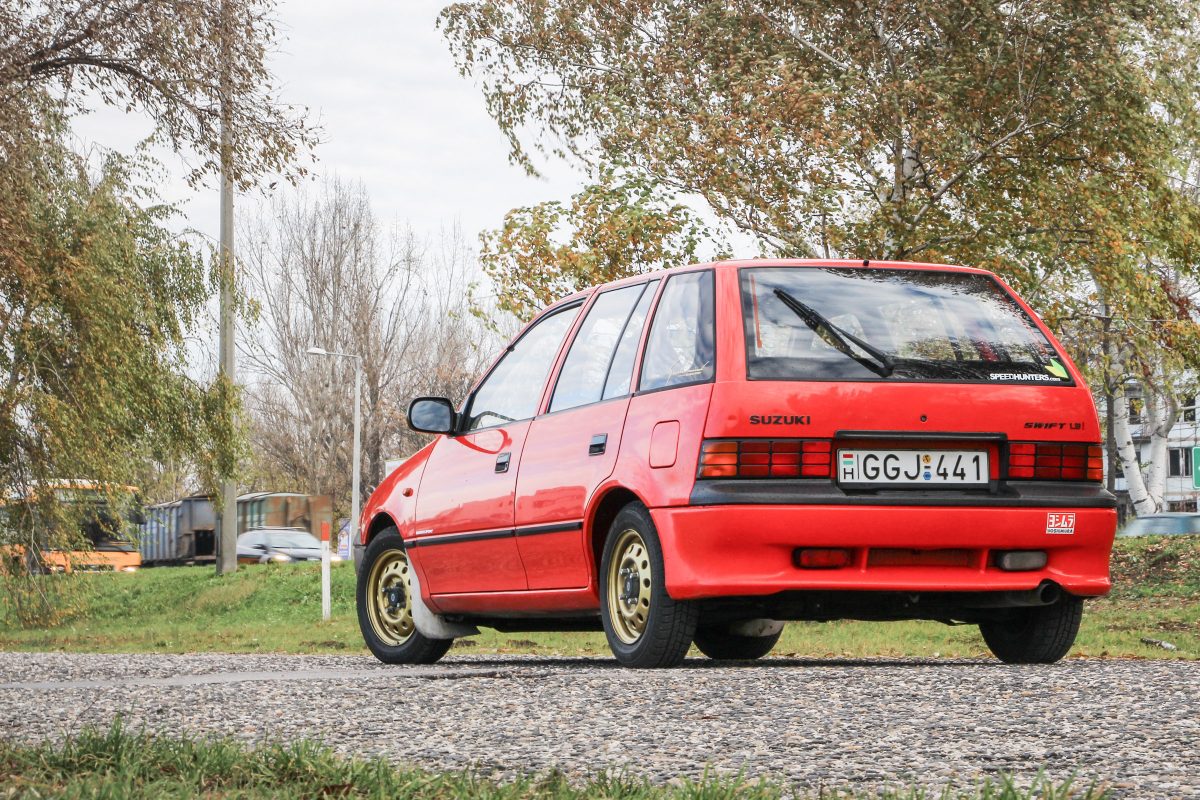 SUZUKI SWIFT