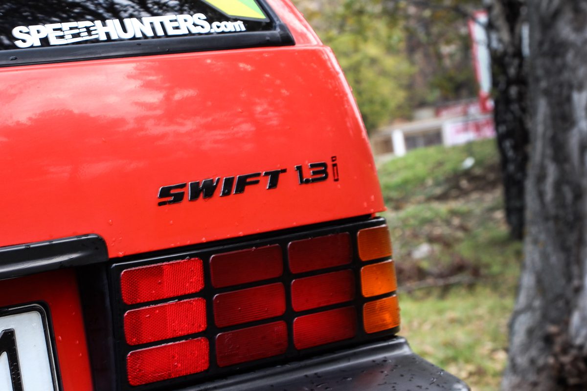 SUZUKI SWIFT