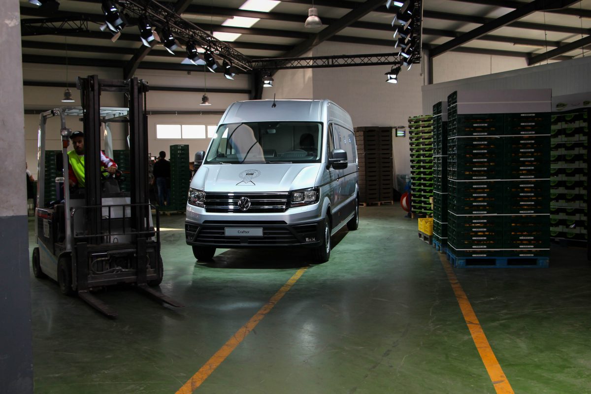 VOLKSWAGEN CRAFTER