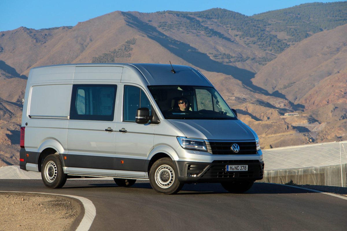 VOLKSWAGEN CRAFTER