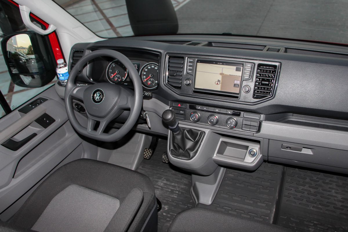 VOLKSWAGEN CRAFTER