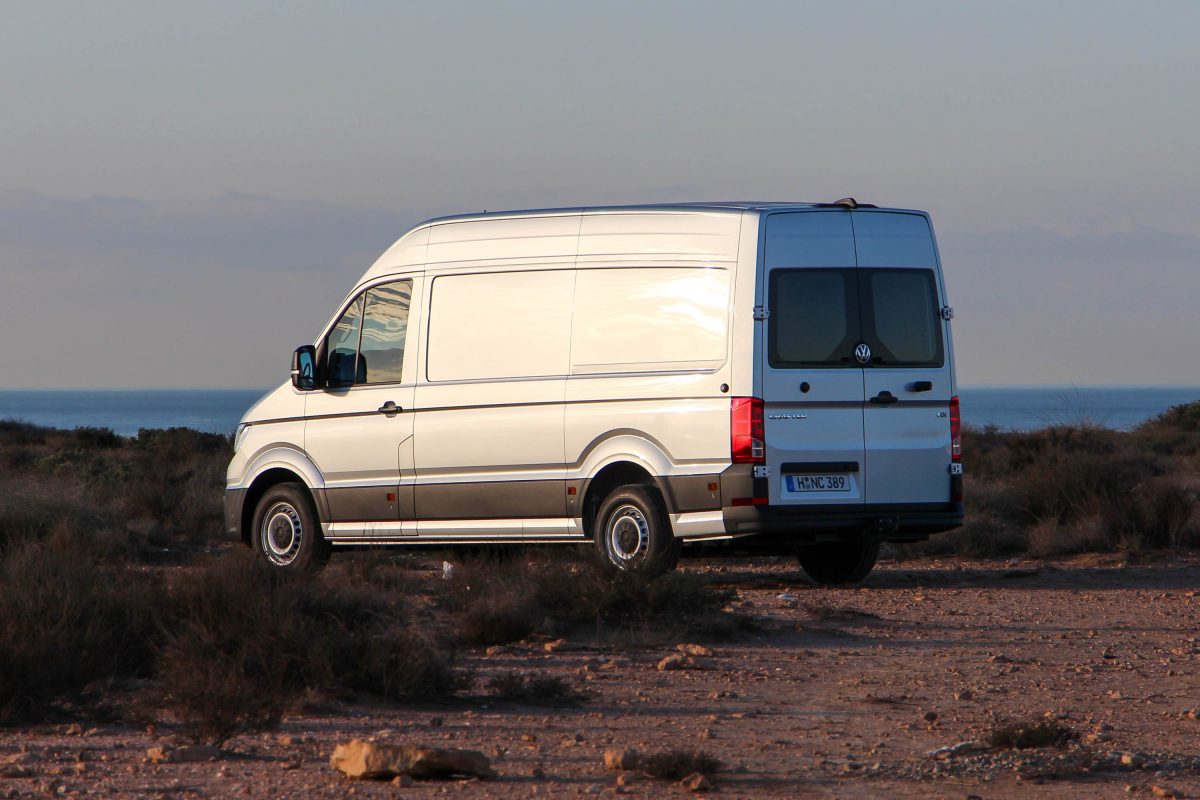 VOLKSWAGEN CRAFTER