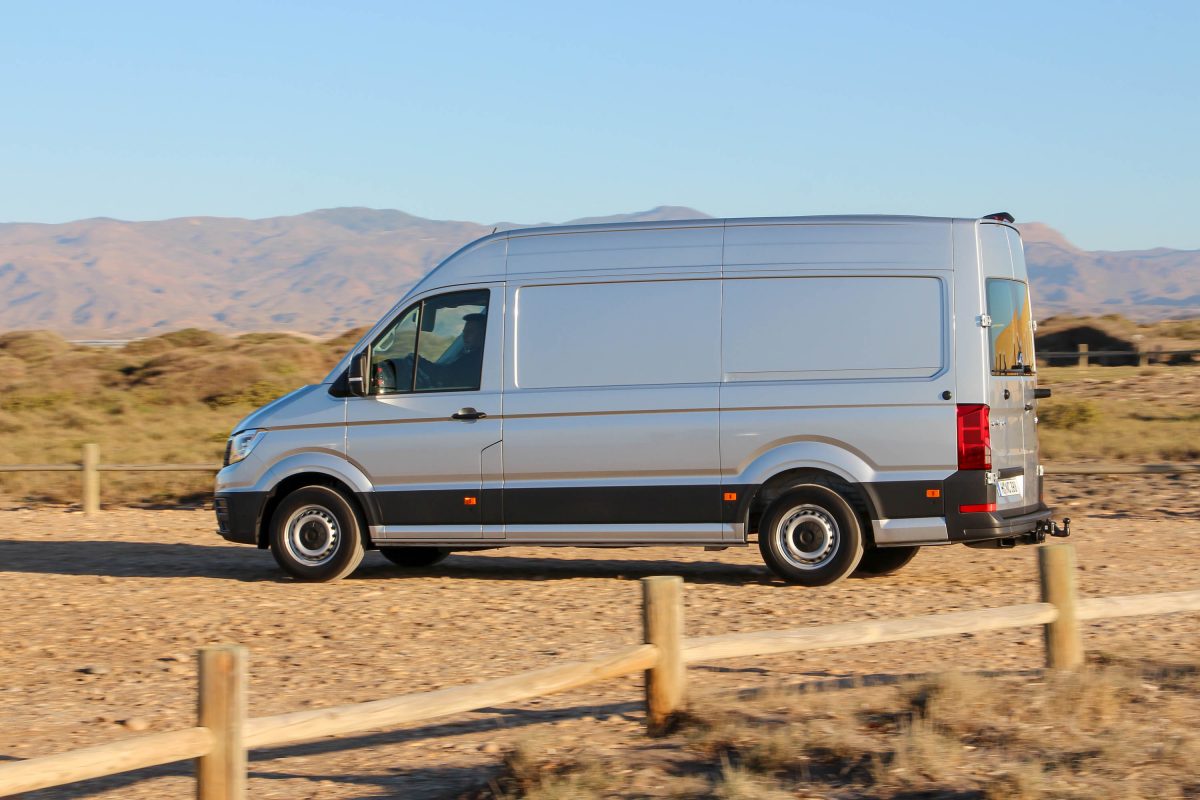VOLKSWAGEN CRAFTER