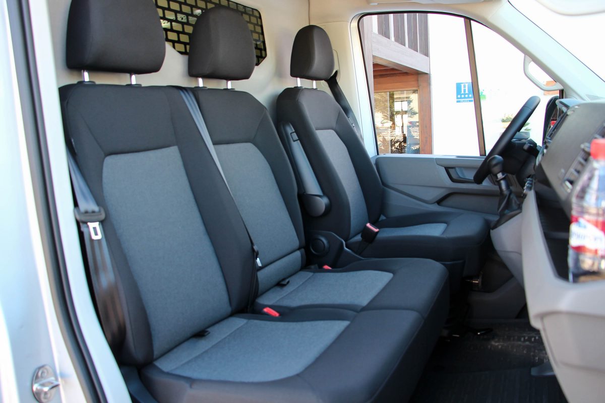 VOLKSWAGEN CRAFTER