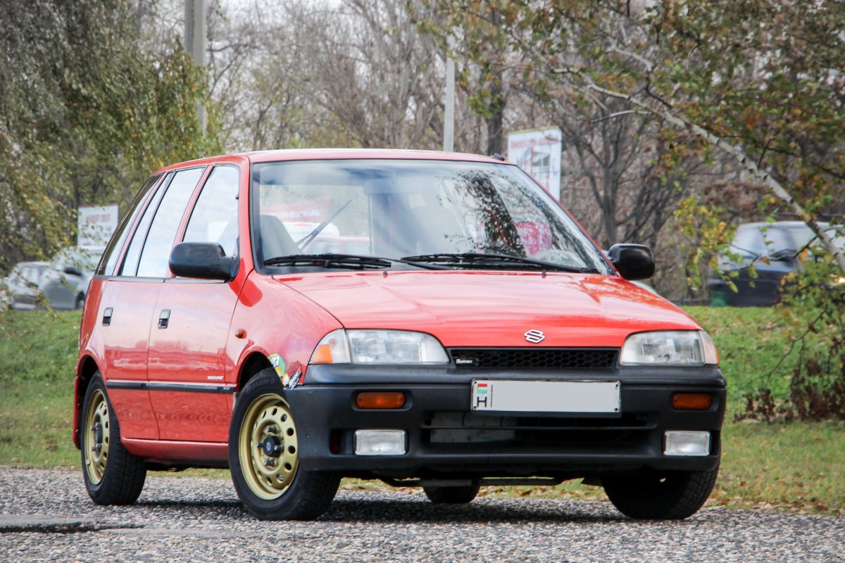 SUZUKI SWIFT