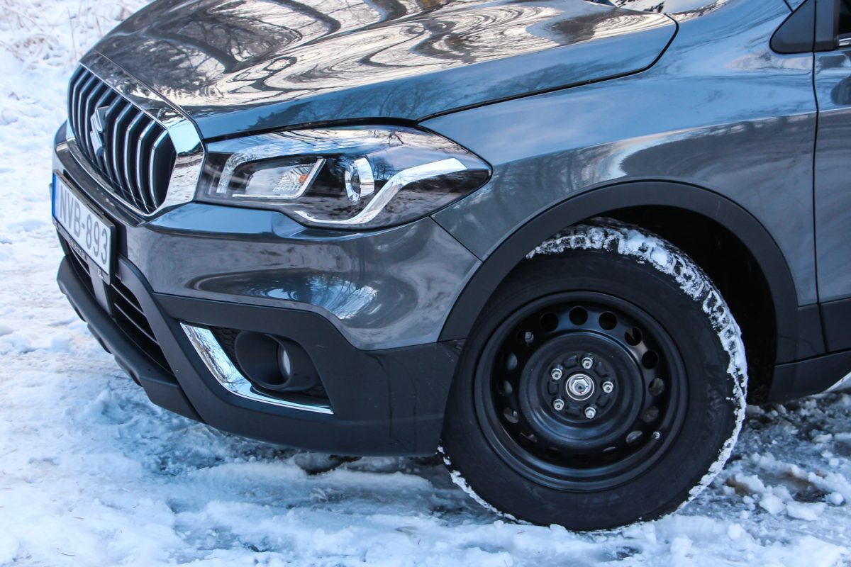 SUZUKI SX4 S-CROSS