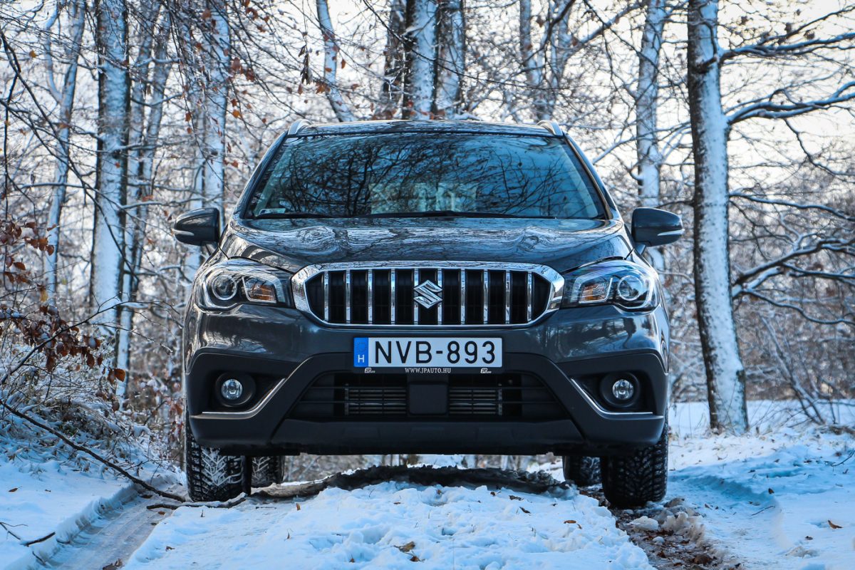 SUZUKI SX4 S-CROSS