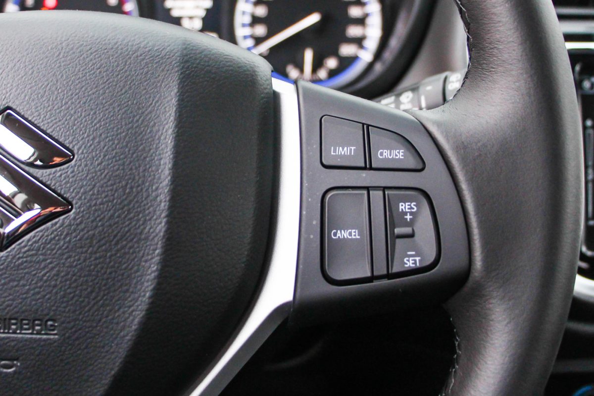 SUZUKI SX4 S-CROSS
