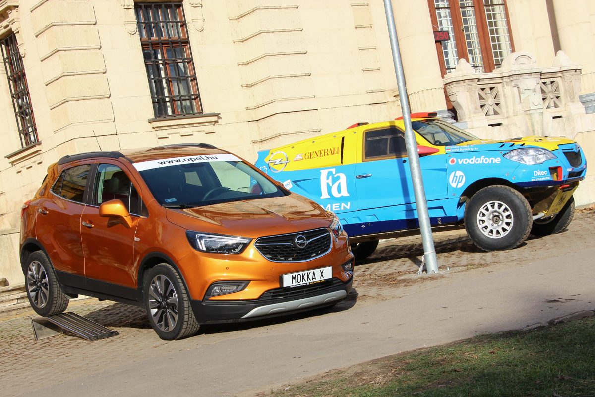 OPEL MOKKA