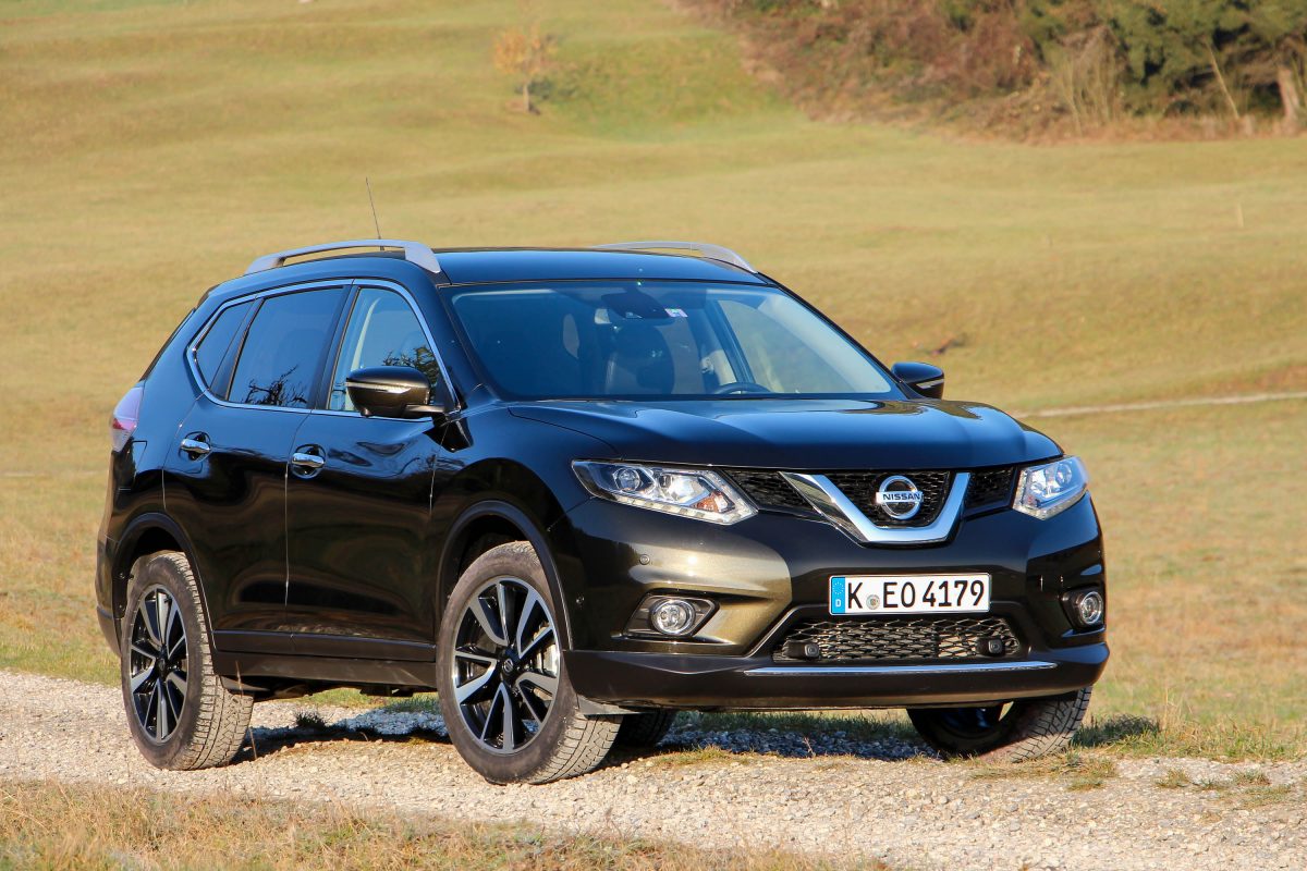 NISSAN X-TRAIL