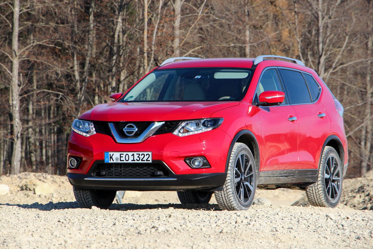 NISSAN X-TRAIL