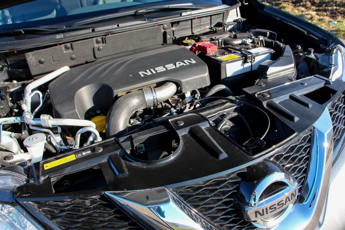 NISSAN X-TRAIL