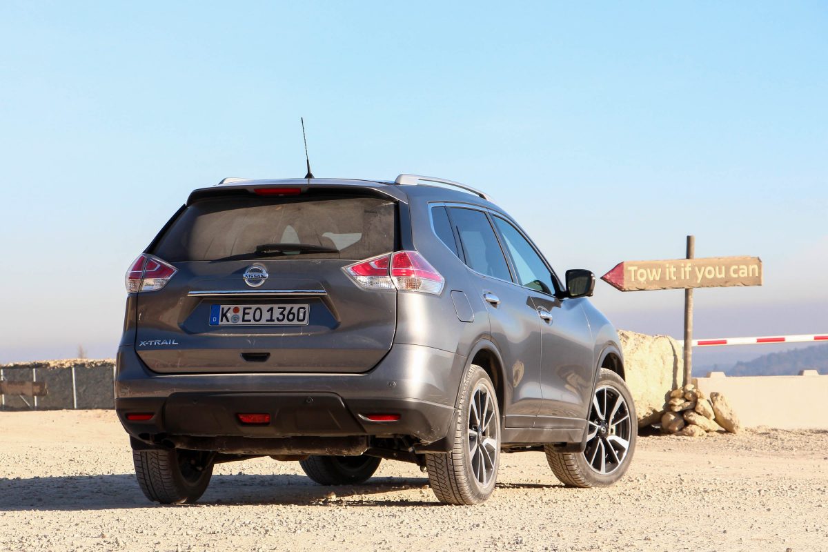 NISSAN X-TRAIL