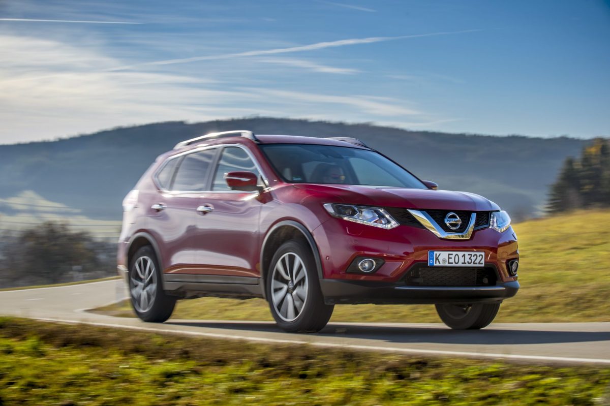 NISSAN X-TRAIL