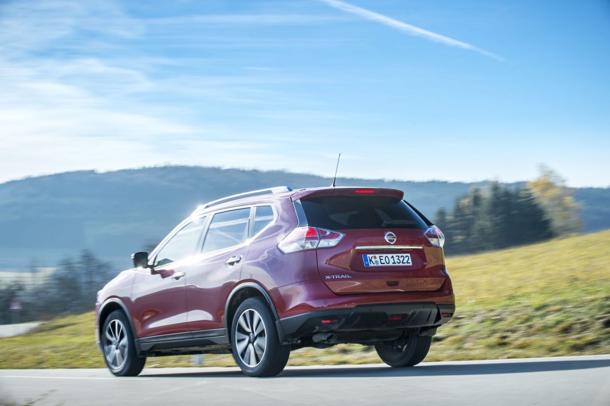 NISSAN X-TRAIL