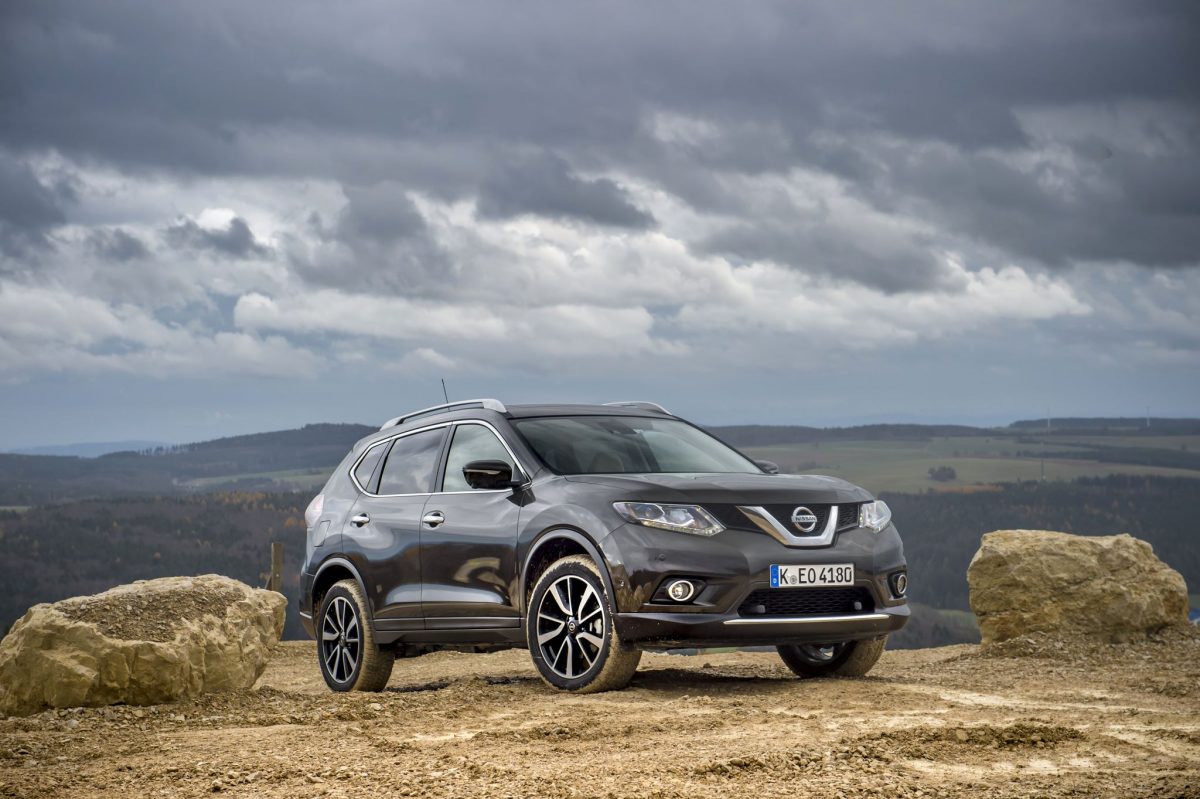 NISSAN X-TRAIL
