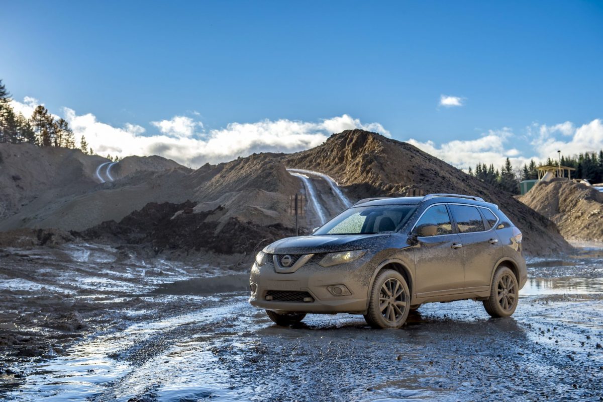 NISSAN X-TRAIL