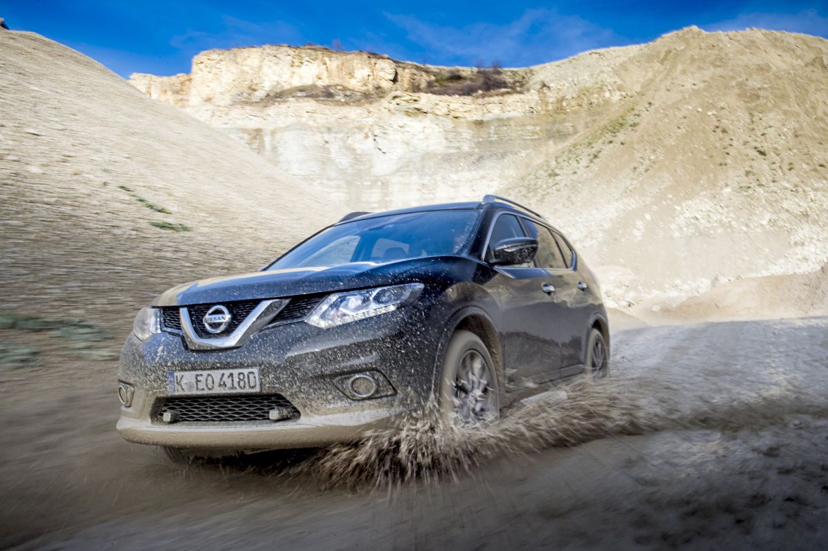NISSAN X-TRAIL