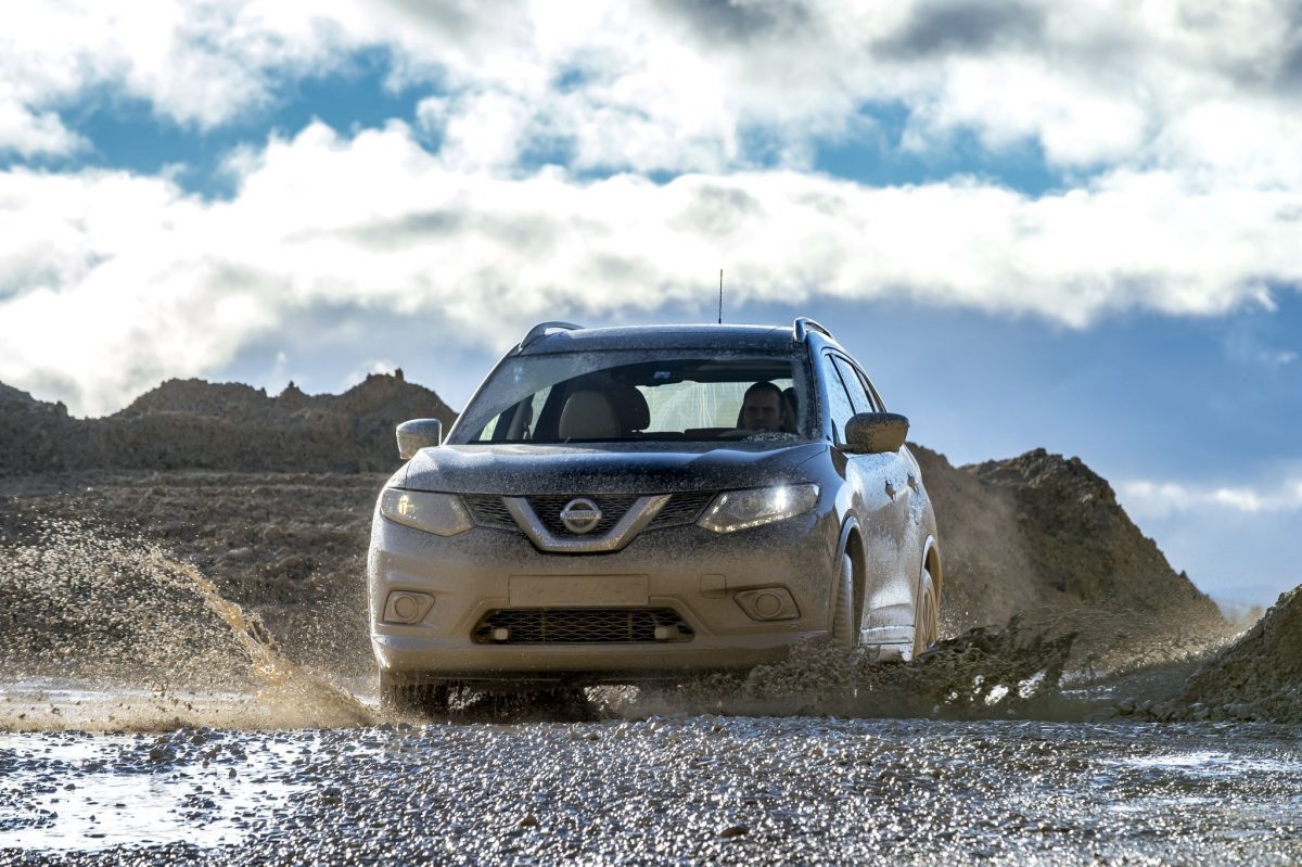 NISSAN X-TRAIL
