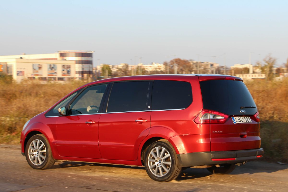 FORD GALAXY