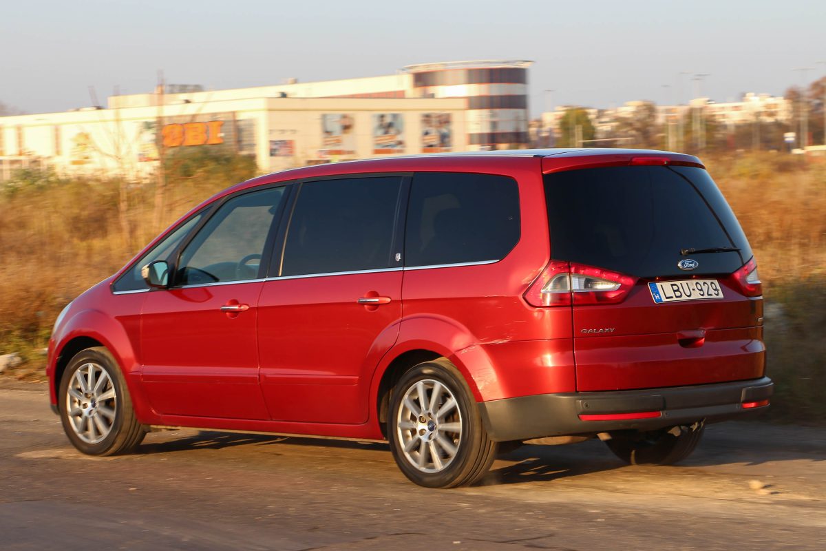 FORD GALAXY