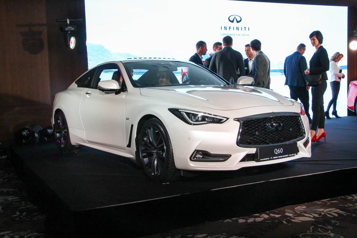 INFINITI