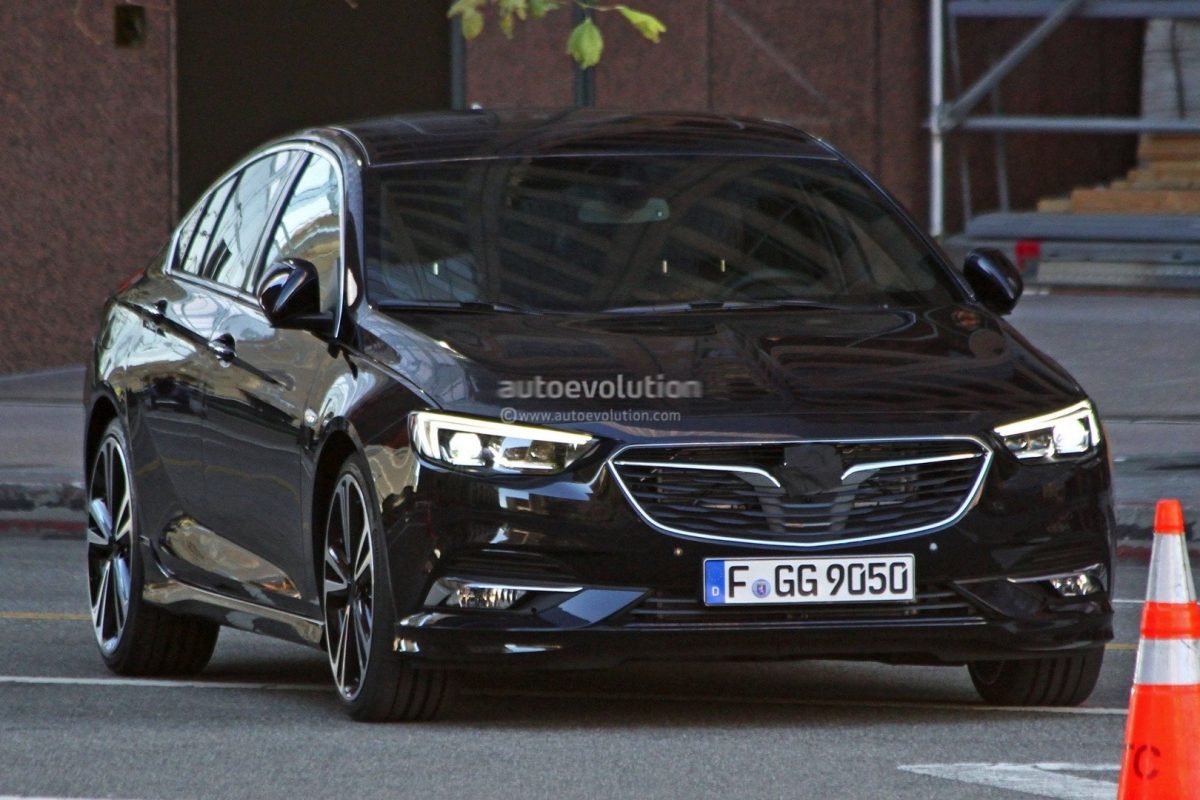 OPEL INSIGNIA