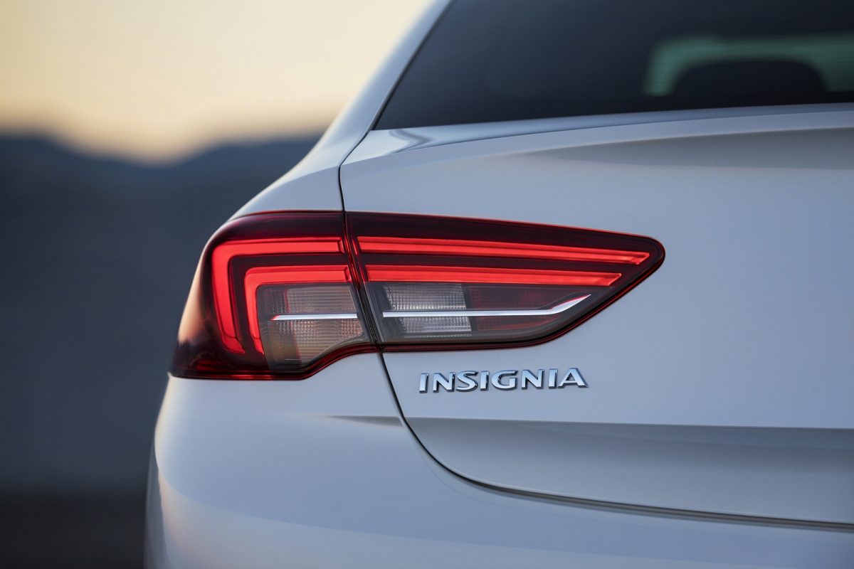 OPEL INSIGNIA