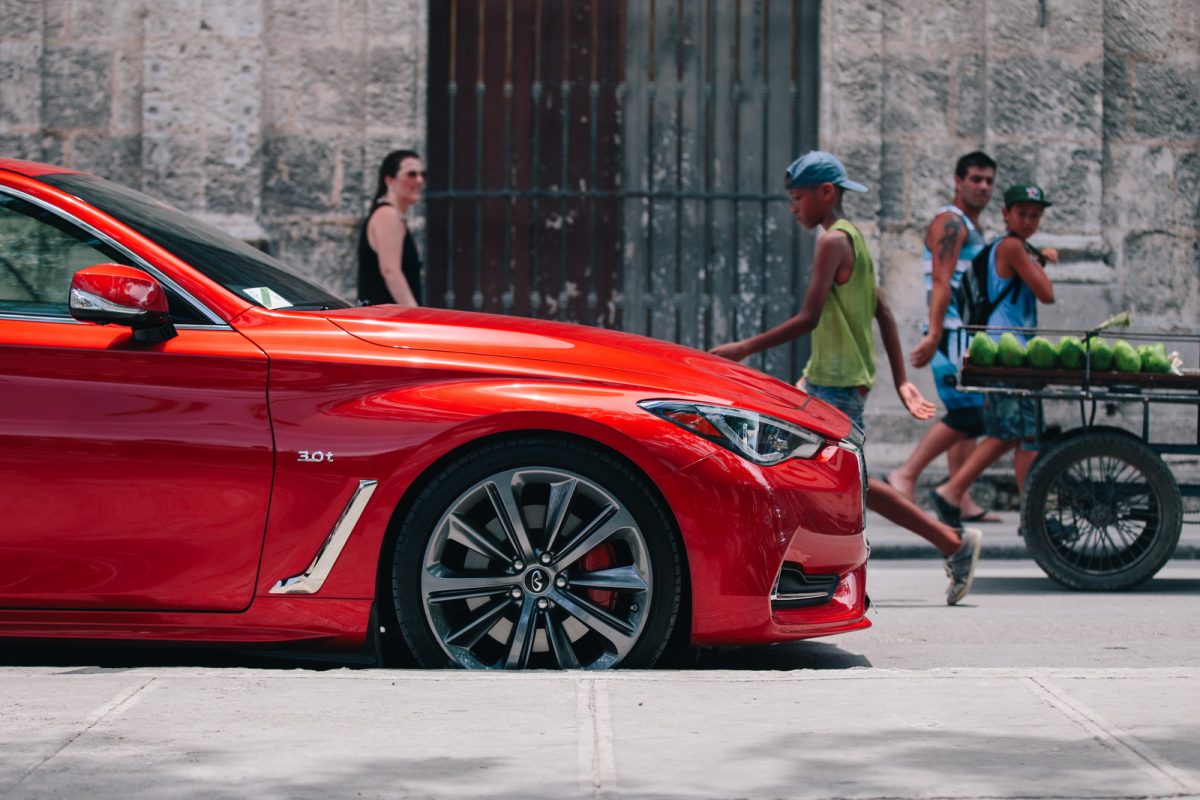 INFINITI Q60