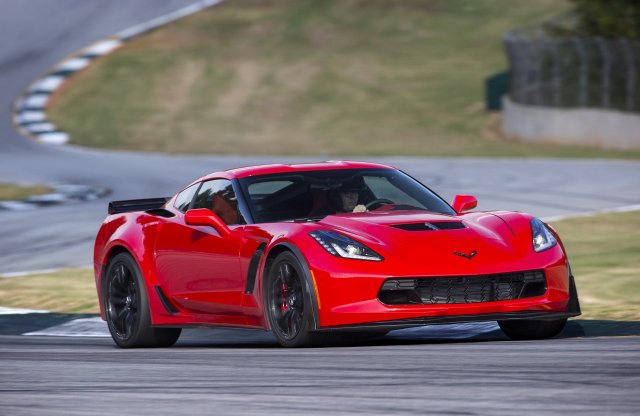 Már tesztelik a 2019-es Corvette-t