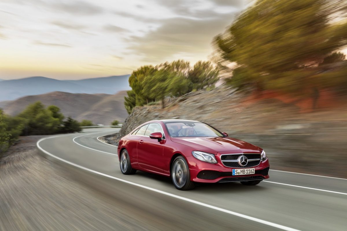 MERCEDES-BENZ E-OSZTÁLY