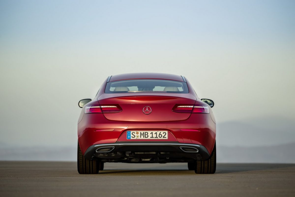 MERCEDES-BENZ E-OSZTÁLY