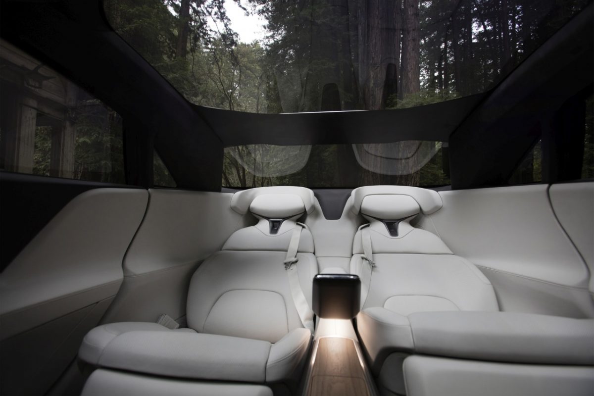 TESLA MODEL S