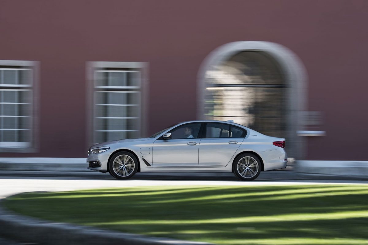 BMW 5-ÖS SOROZAT