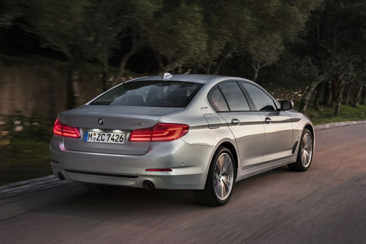 BMW 5-ÖS SOROZAT