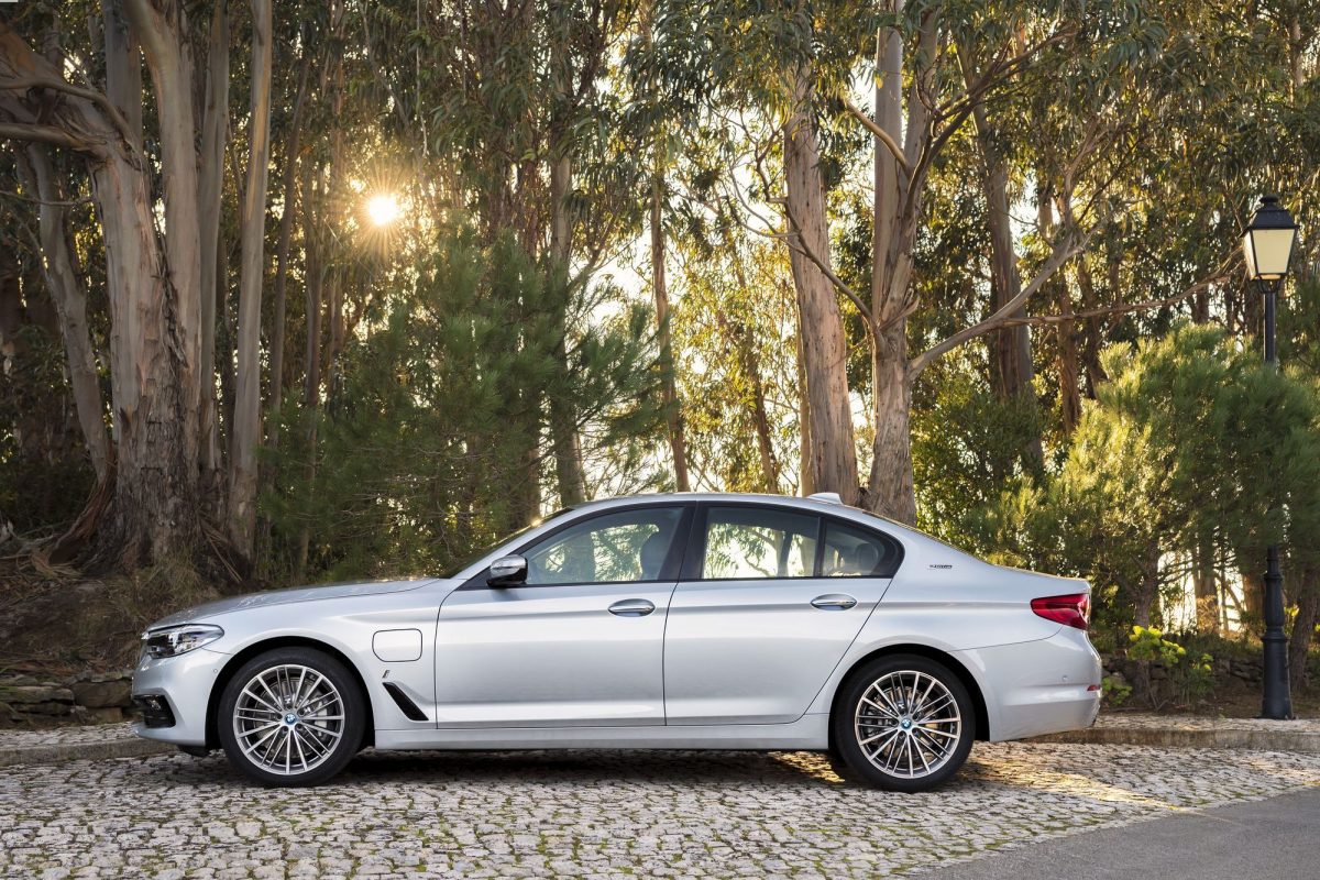BMW 5-ÖS SOROZAT