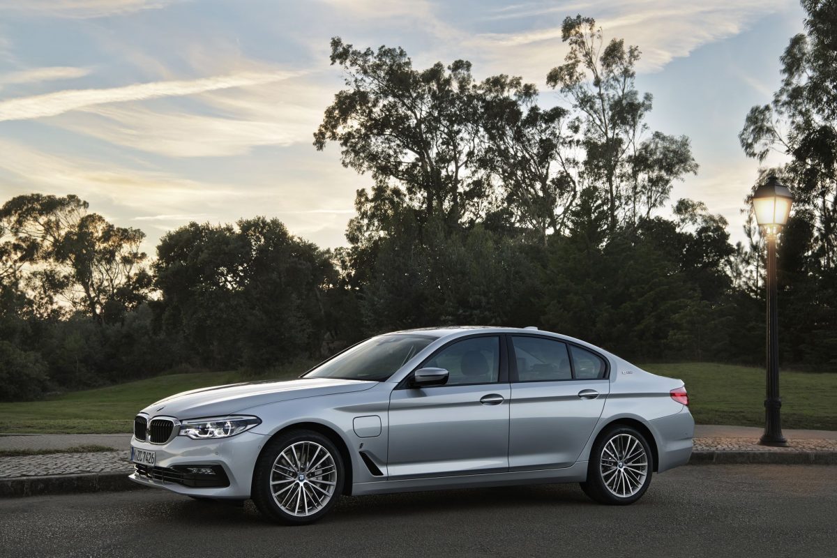 BMW 5-ÖS SOROZAT