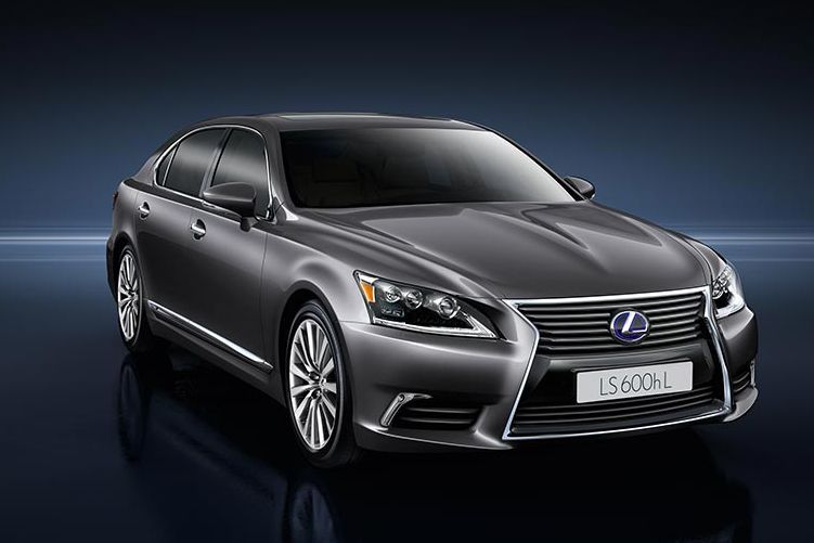 LEXUS LS