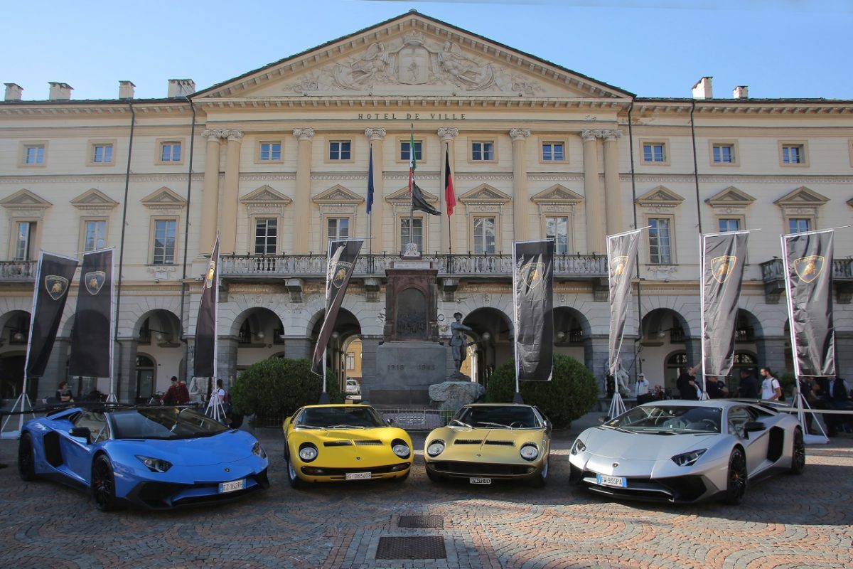 LAMBORGHINI