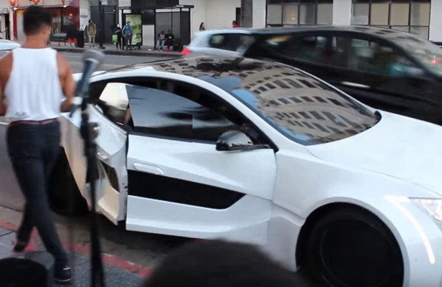 Optikai tuning IAmAuto módra és más érdekességek