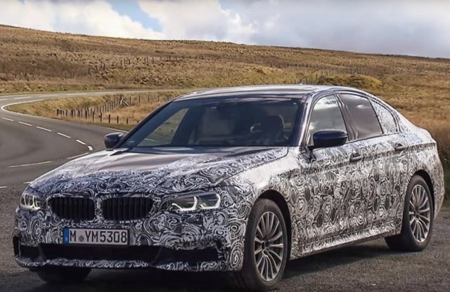 Filmszerepben debütál az új 5-ös BMW