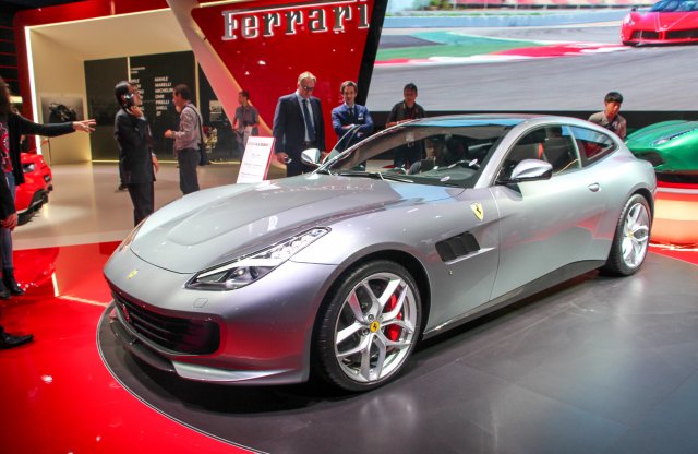 Még több Ferrari jön, villanymotorral