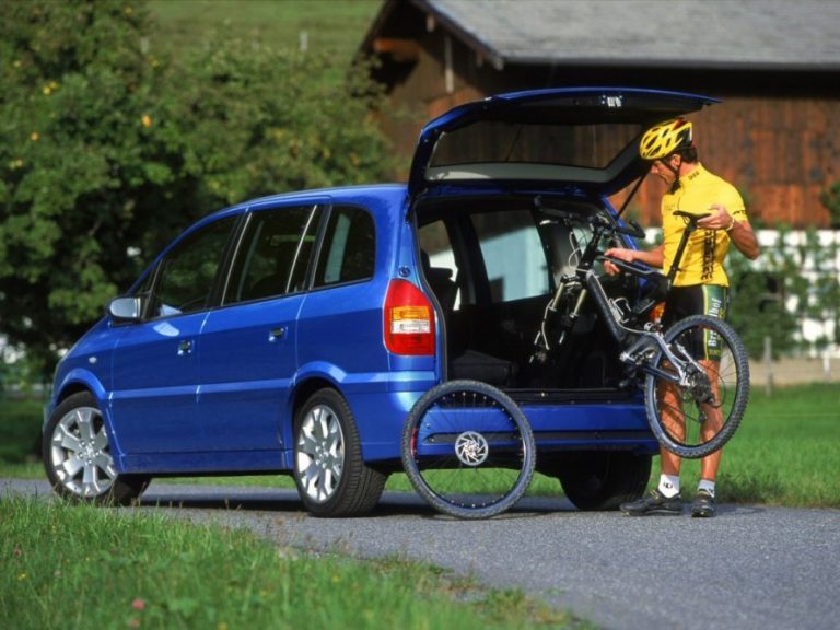 OPEL ZAFIRA A