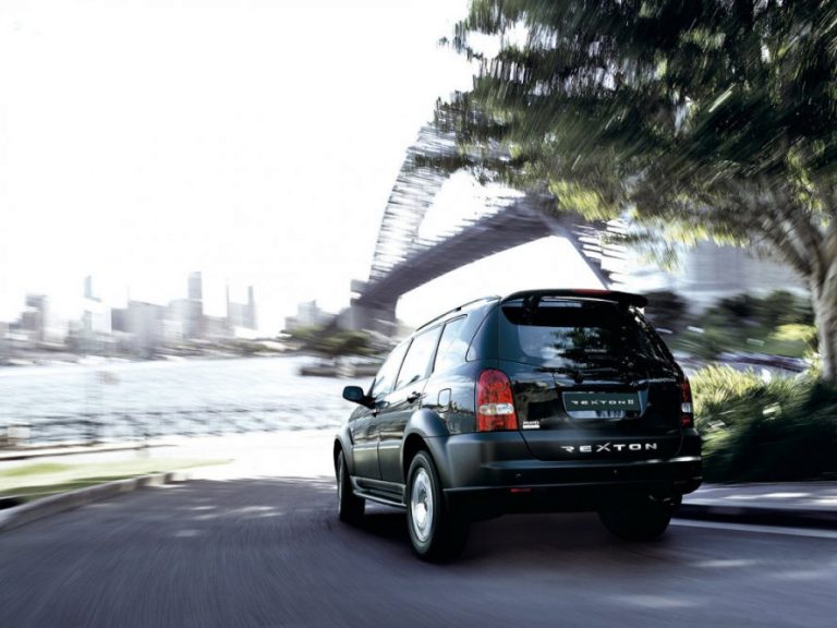 SSANGYONG REXTON