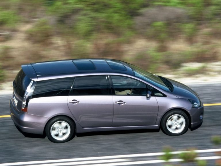 MITSUBISHI GRANDIS