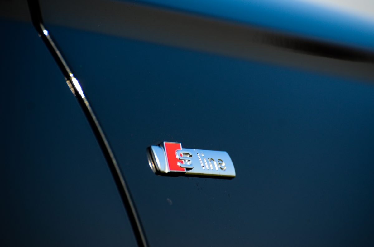 AUDI