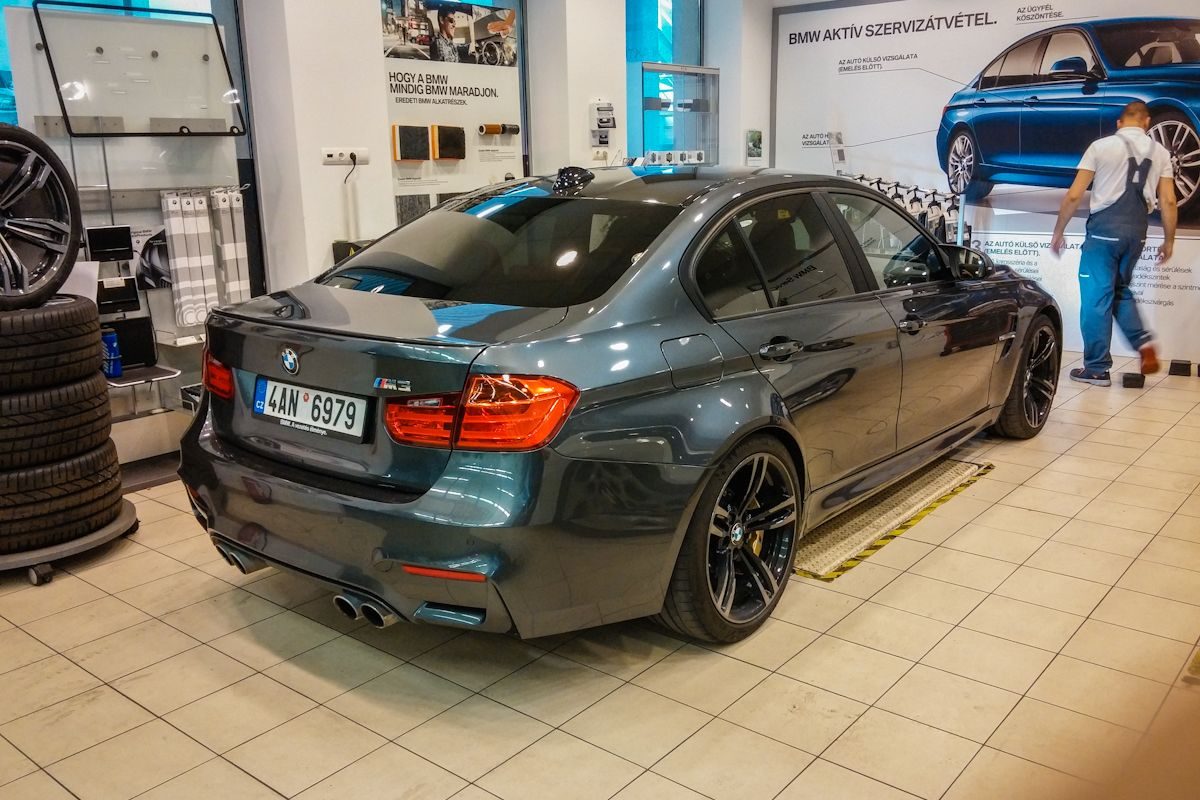 BMW