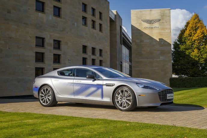 ASTON MARTIN RAPIDE