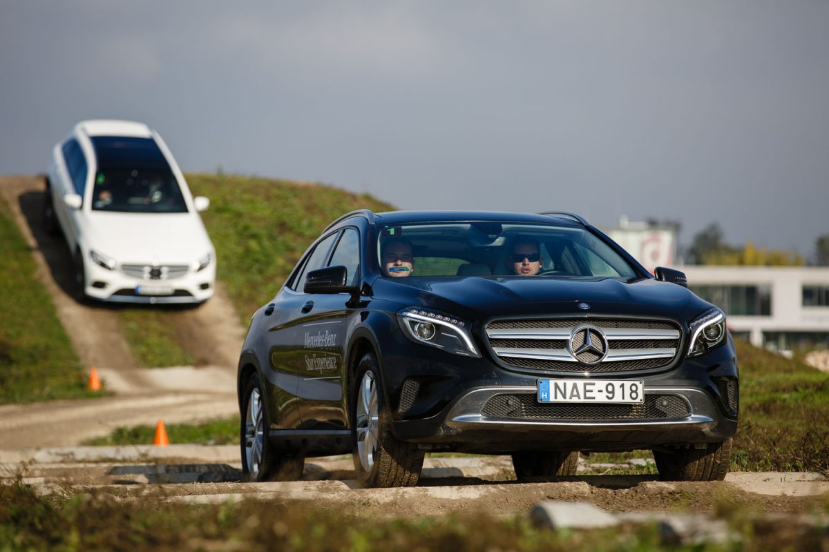 MERCEDES-BENZ